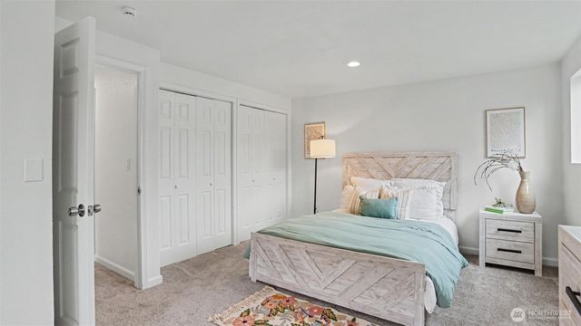 7039 S L Street, Tacoma, WA 98408