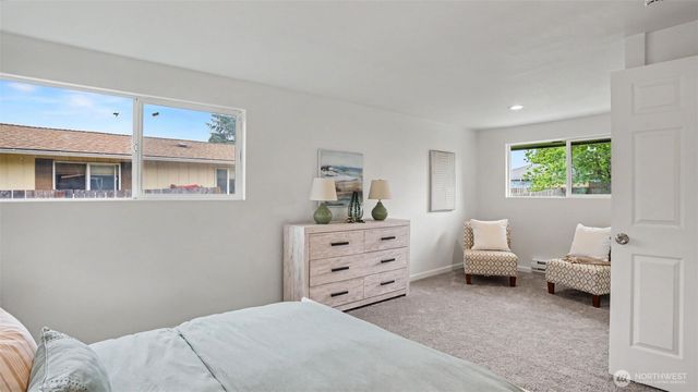 7039 S L Street, Tacoma, WA 98408