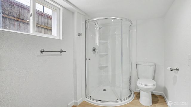 7039 S L Street, Tacoma, WA 98408
