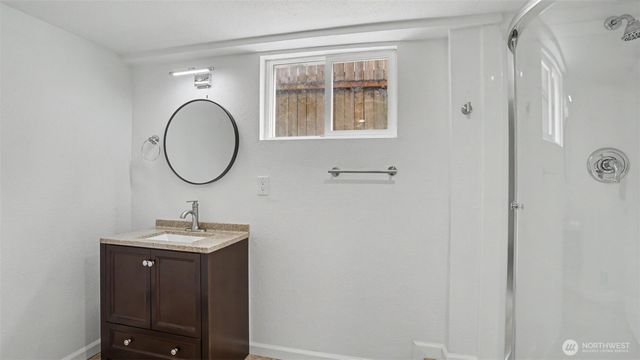 7039 S L Street, Tacoma, WA 98408