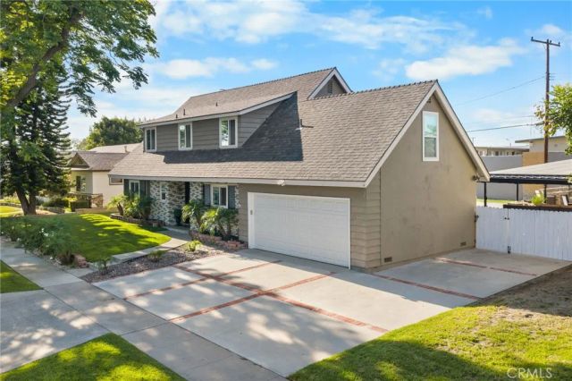 1745 W Bowling, Anaheim, CA 92804