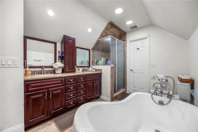 1745 W Bowling, Anaheim, CA 92804