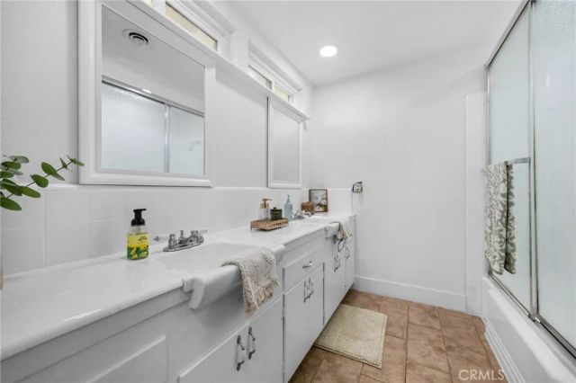 1745 W Bowling, Anaheim, CA 92804