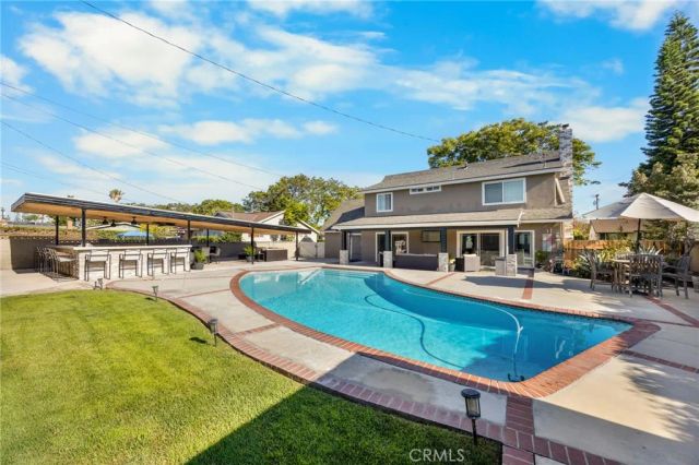 1745 W Bowling, Anaheim, CA 92804