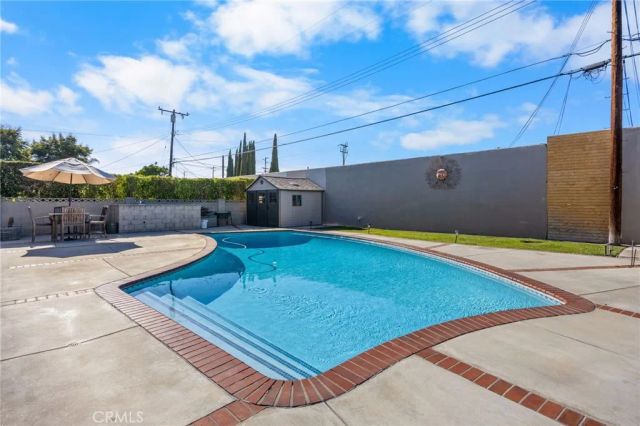 1745 W Bowling, Anaheim, CA 92804