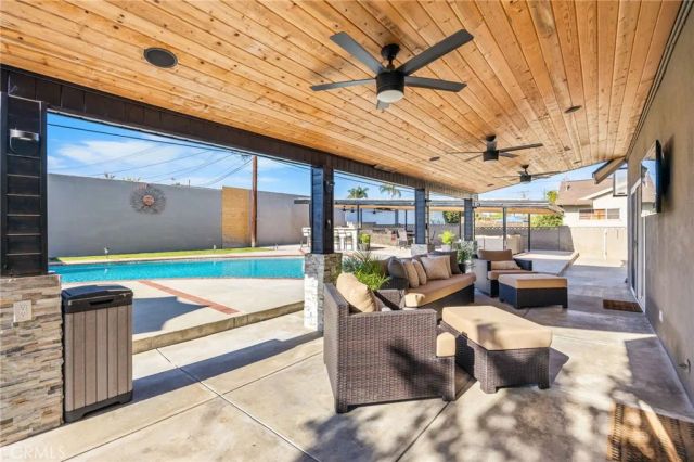 1745 W Bowling, Anaheim, CA 92804
