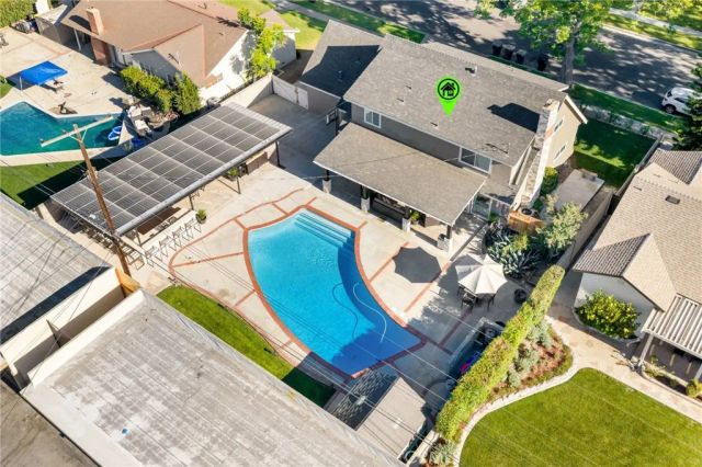 1745 W Bowling, Anaheim, CA 92804
