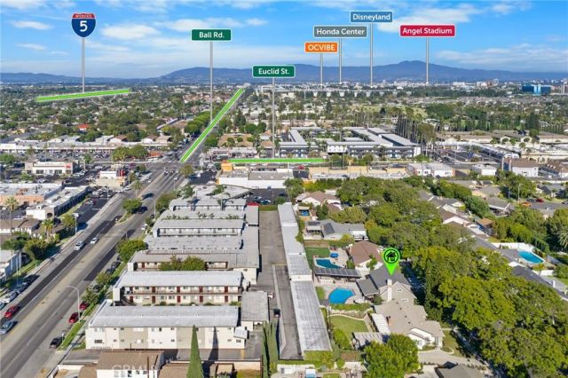 1745 W Bowling, Anaheim, CA 92804
