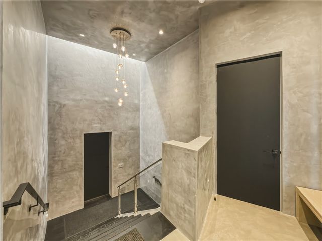 871 Camino Francisca, Santa Fe, NM 87506