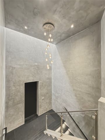 871 Camino Francisca, Santa Fe, NM 87506