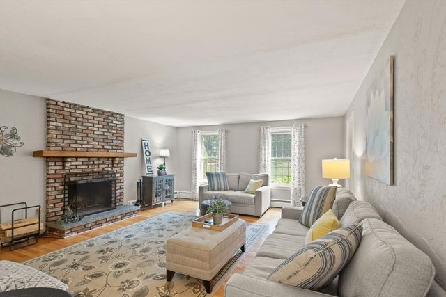 210 Abbott, North Andover, MA 01845