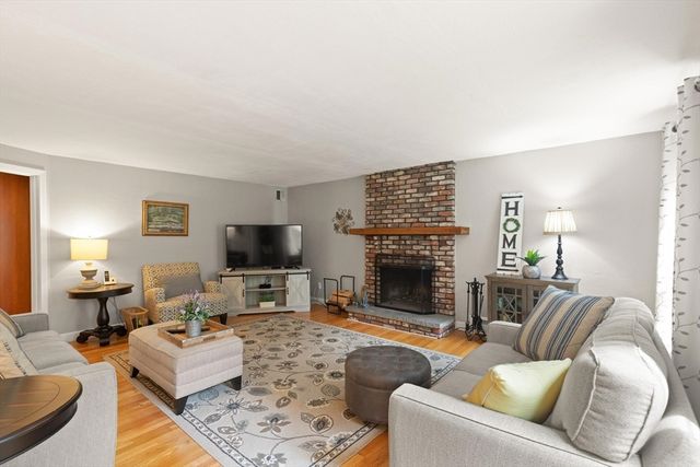 210 Abbott, North Andover, MA 01845