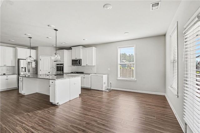 945 Mystic Way, Hampton, GA 30228