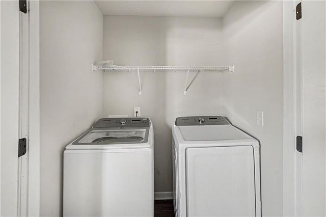 945 Mystic Way, Hampton, GA 30228