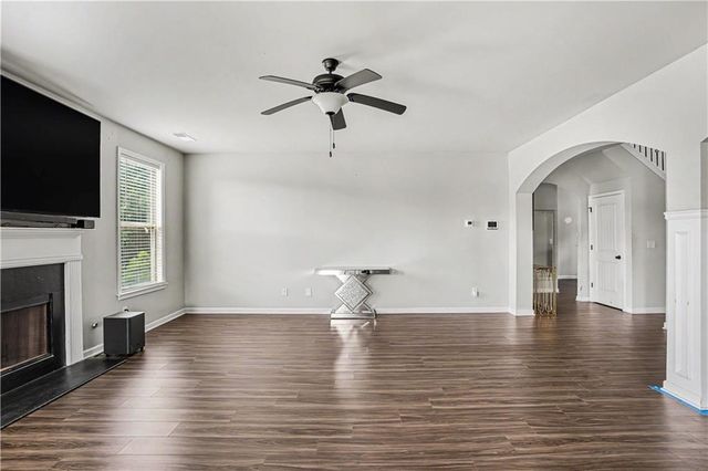 945 Mystic Way, Hampton, GA 30228