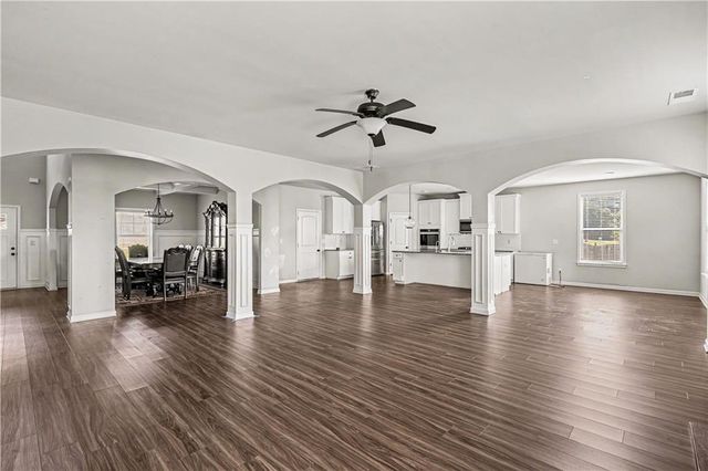 945 Mystic Way, Hampton, GA 30228
