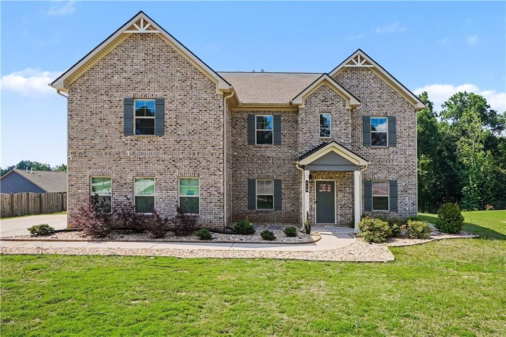 945 Mystic Way, Hampton, GA 30228