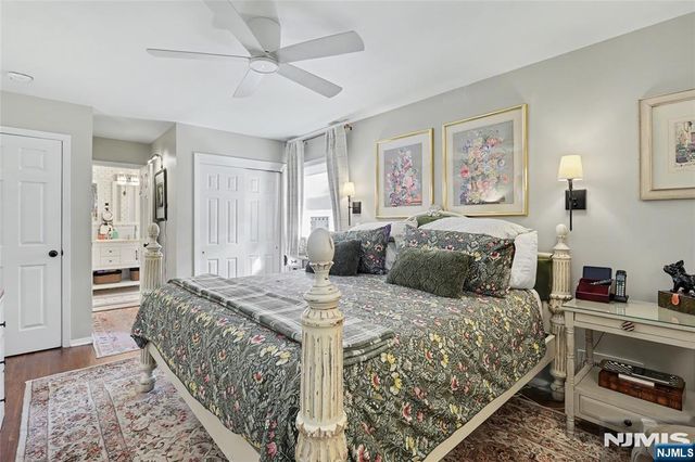 20 Manson Place, Hillsdale, NJ 07642
