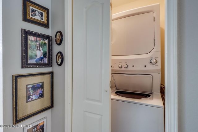 3230 Cumberland Road, 54, Ocean Springs, MS 39564