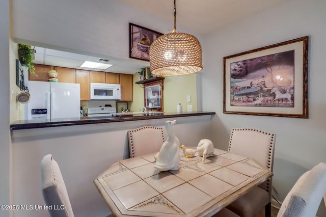 3230 Cumberland Road, 54, Ocean Springs, MS 39564