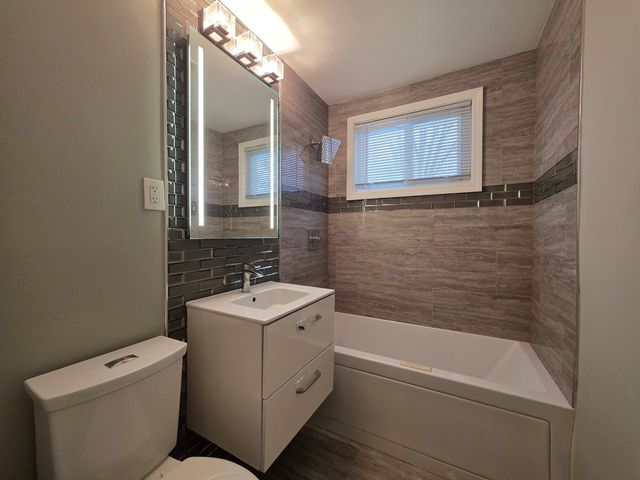 207 Mantua Street, Park Forest, IL 60466