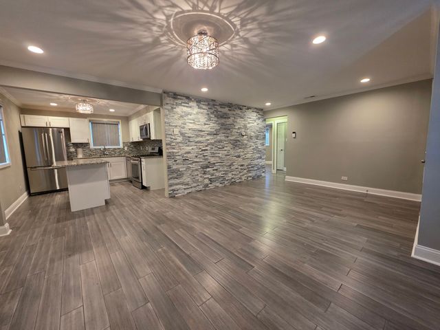 207 Mantua Street, Park Forest, IL 60466