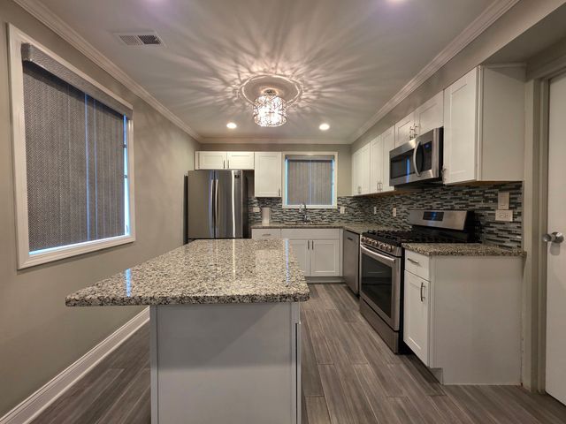 207 Mantua Street, Park Forest, IL 60466