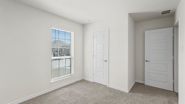 416 Epiphany Lane, Lavon, TX 75166