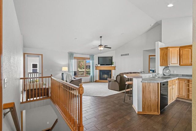 4229 Baybrook Drive, Janesville, WI 53546