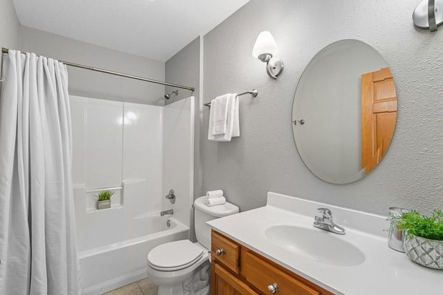 4229 Baybrook Drive, Janesville, WI 53546