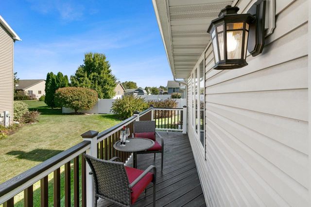 4229 Baybrook Drive, Janesville, WI 53546