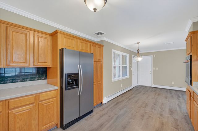 27 West Woodland Drive, Redding, CT 06896