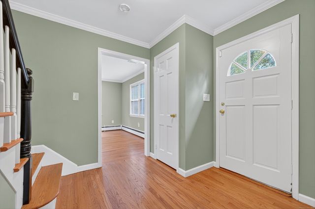 27 West Woodland Drive, Redding, CT 06896