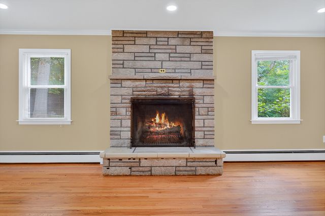 27 West Woodland Drive, Redding, CT 06896