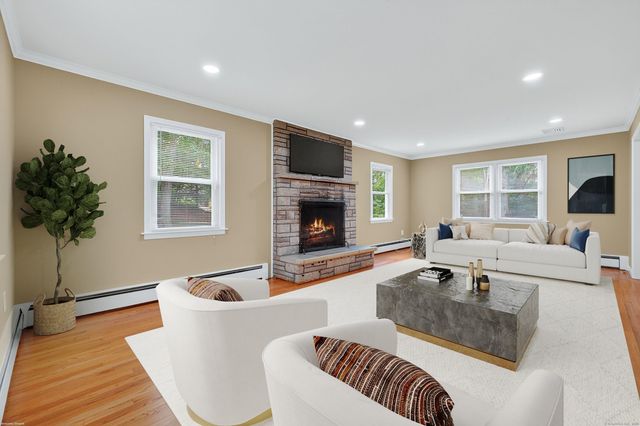 27 West Woodland Drive, Redding, CT 06896