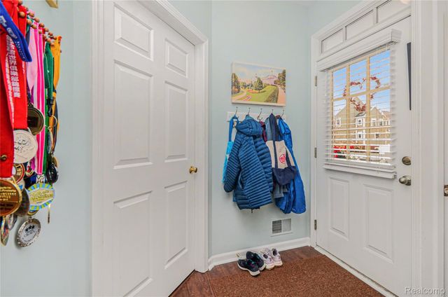 50223 Monroe Street, Canton Charter Township, MI 48188