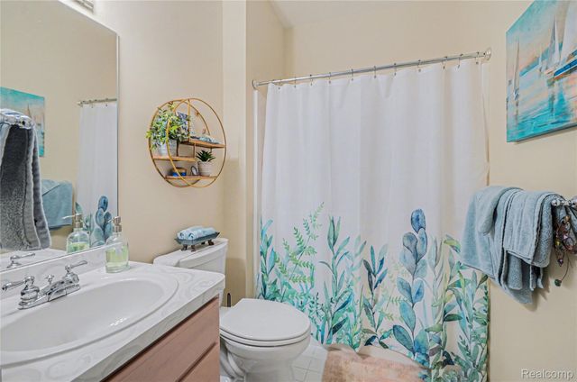 50223 Monroe Street, Canton Charter Township, MI 48188