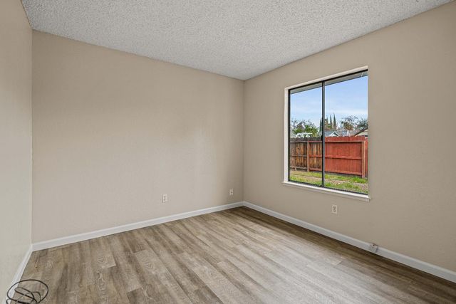 3105 Trudi Way, Modesto, CA 95354