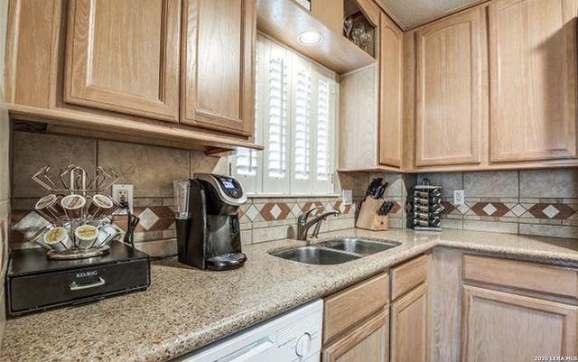 342 E TERRA ALTA, San Antonio, TX 78209