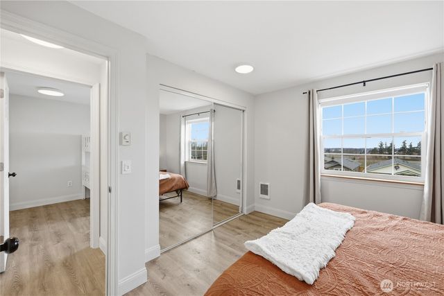 110 Alpine Loop, Sequim, WA 98382