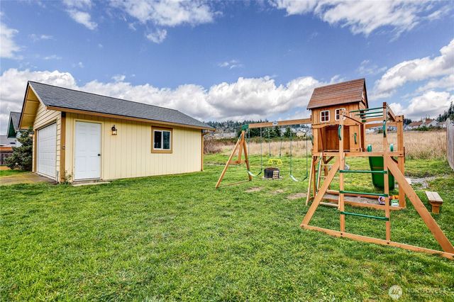 110 Alpine Loop, Sequim, WA 98382
