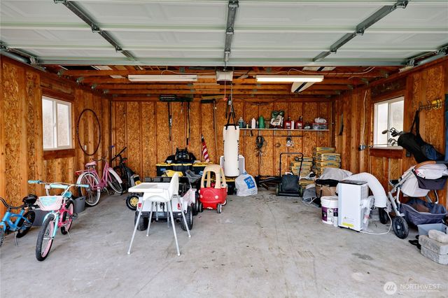 110 Alpine Loop, Sequim, WA 98382