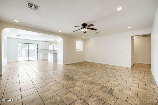10633 E BOGART Avenue, Mesa, AZ 85208