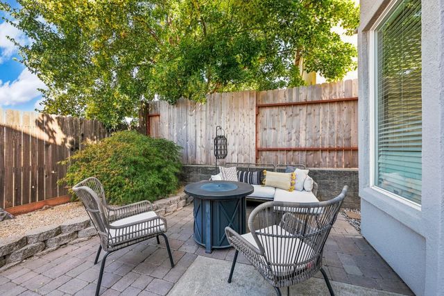 2609 Chesapeake Bay Cir, Cameron Park, CA 95682