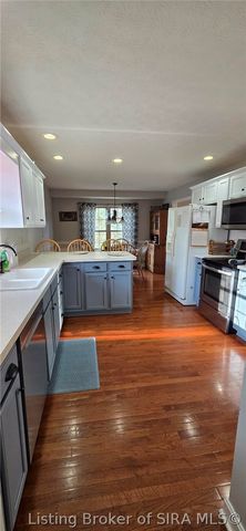 4155 Andrew Drive, Floyds Knobs, IN 47119