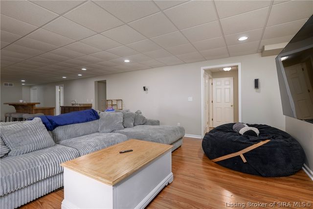 4155 Andrew Drive, Floyds Knobs, IN 47119