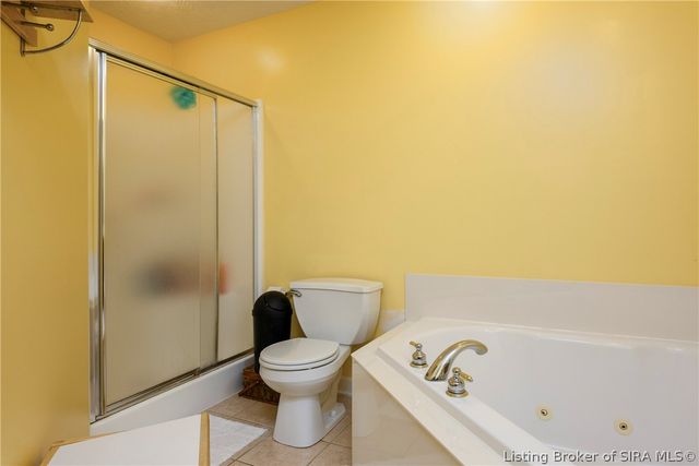 4155 Andrew Drive, Floyds Knobs, IN 47119