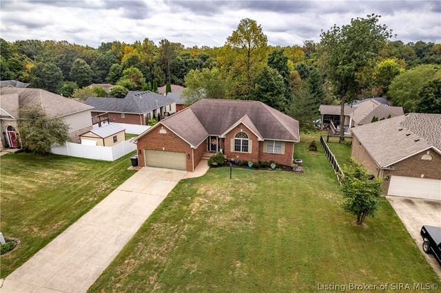 4155 Andrew Drive, Floyds Knobs, IN 47119