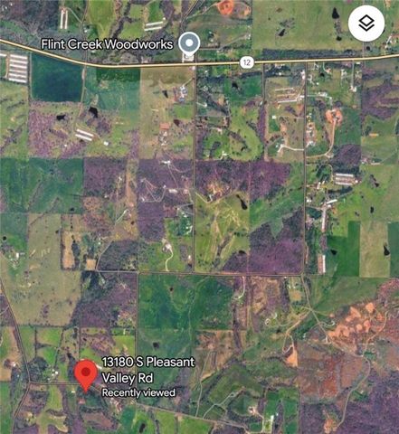 13180 Pleasant Valley Road, Gentry, AR 72734