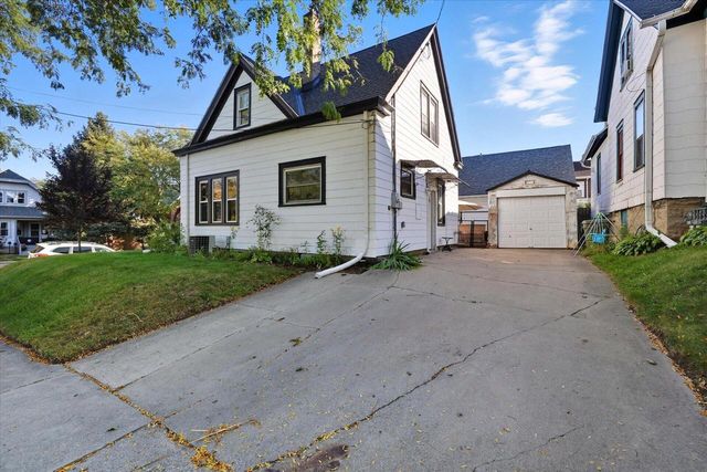 1803 E Rusk AVENUE, Milwaukee, WI 53207